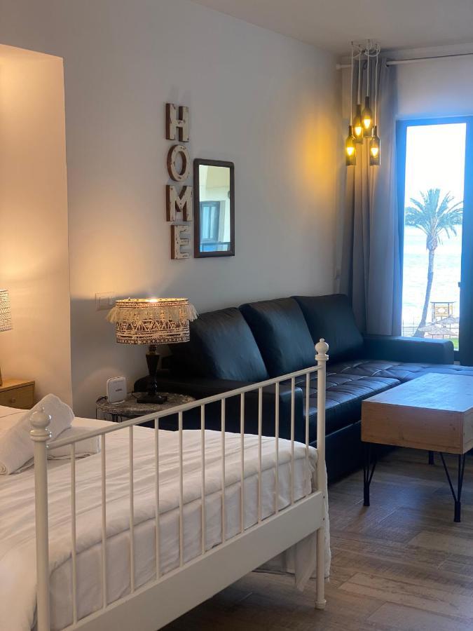Aloha Playa Apartment เบนัลมาเดนา ภายนอก รูปภาพ