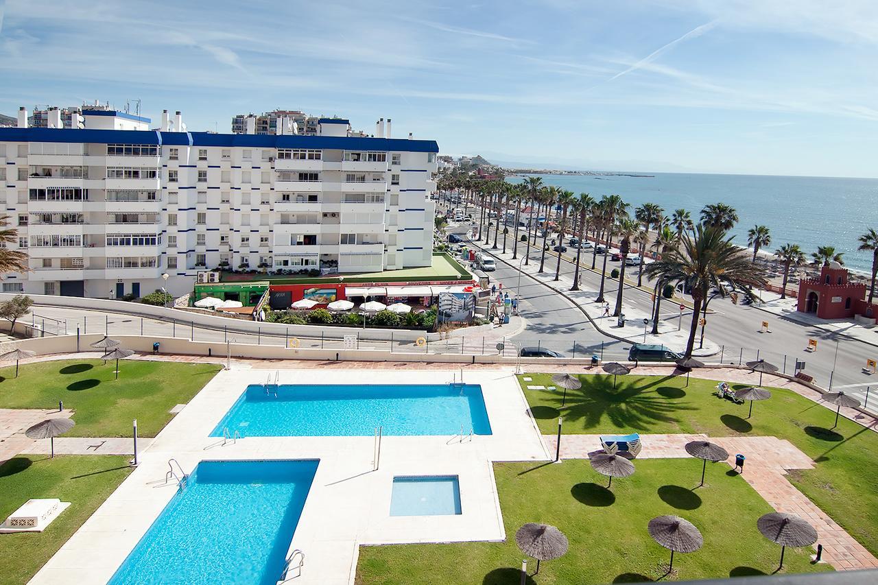 Aloha Playa Apartment เบนัลมาเดนา ภายนอก รูปภาพ