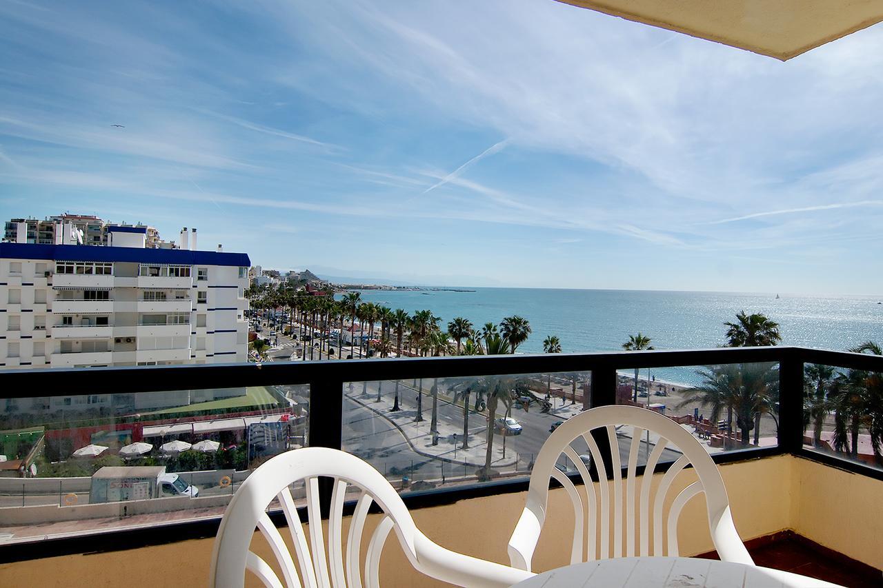 Aloha Playa Apartment เบนัลมาเดนา ภายนอก รูปภาพ